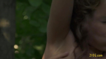 Könyörtelenül seggbekúrta a cuki pesti tinicsajt a szeximádó idegen csávó Thumb